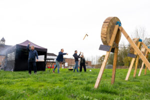 Construction d'une équipe de lanceurs de haches