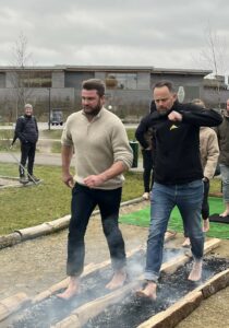 team building Firewalks