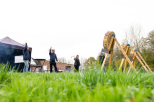 Aex Throwing centre sur la délocalisation