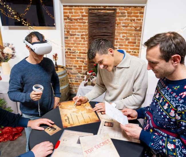 VR murder hotel tafel